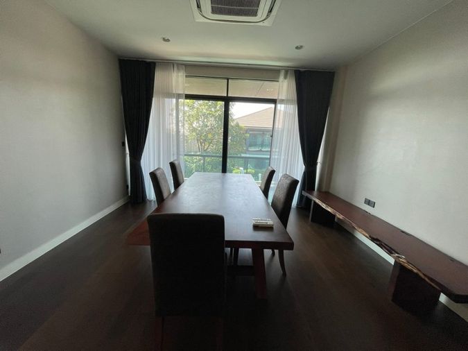 5-bed house for rent, 318 sqm, 85 sq wah, Setthasiri Krungthep Kreetha