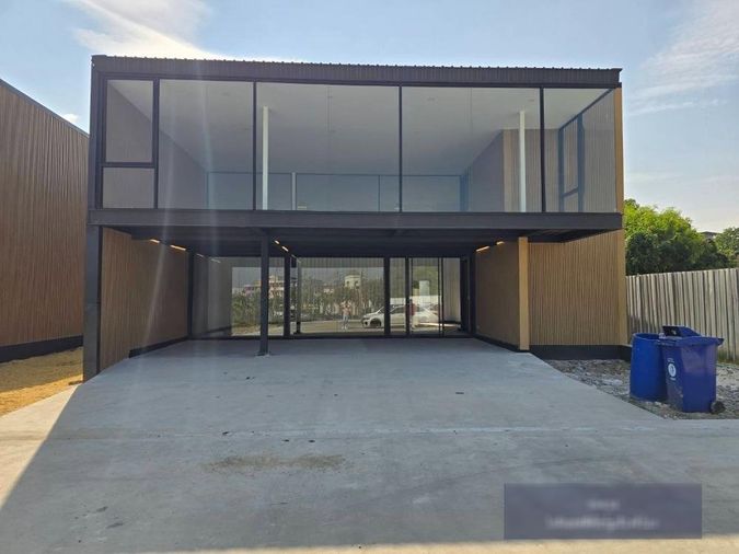 ให้เช่า ออฟฟิศ โชว์รูม ยูนิคอร์น ปาร์ค พระราม 2