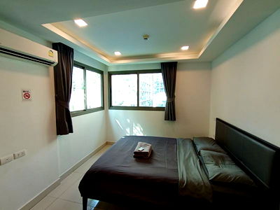 เช่าคอนโด ถนนทัพพระยา : ให้เช่า Arcadia Beach Continental 2 ห้องนอน 2 ห้องน้ำ