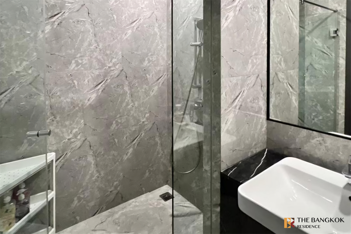 picture Premium Luxury Condo in Prime Location Ashton Asoke near MRT Rama 9 Station - 4/10