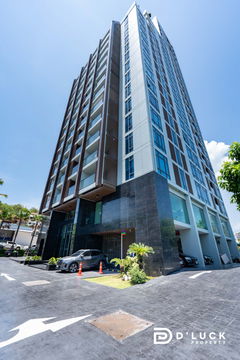FORRENT, Beverly Mountain Bay, Studio Room, Luxurious Hotel Style Pattaya