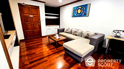 Condos for rent BTS Phrom Phong : 2-BR Condo at Baan Suanpetch Condominium near BTS Phrom Phong (ID 2108267)