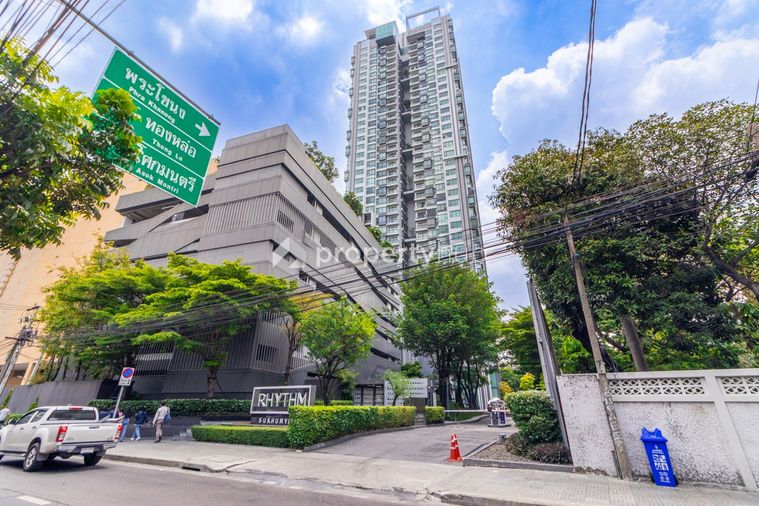 Rhythm Sukhumvit 42