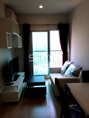 Condos for rent : 1 Bed 1 Bath Nice Room Good Location Next to MRT Thailand Cultural Centre 80 m @ Noble Revolve Ratchada 1 