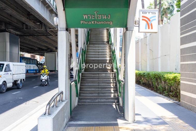 Rhythm Sukhumvit 44/1