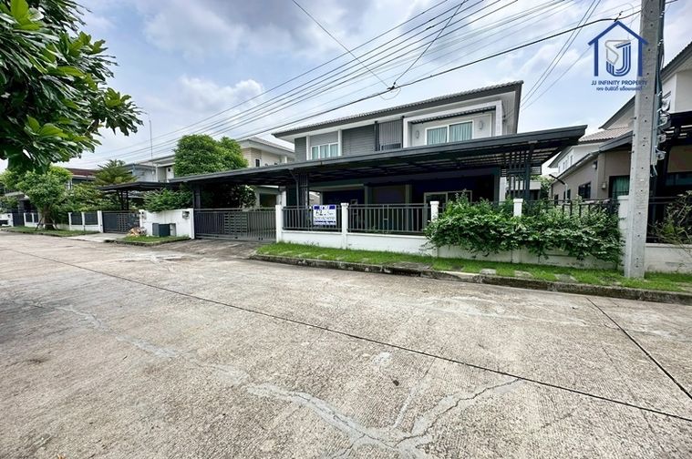ขายบ้านเดี่ยว 2  ชั้น หมู่บ้านเดอะ เซนโทร วัชรพล ถนนสุขาภิบาล 5 ใกล้ทางด่วนวัชรพล พร้อมอยู่