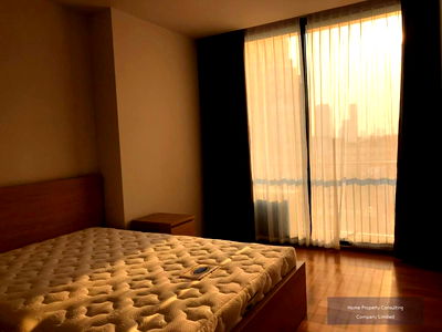 Condos for rent Shrewsbury International School : Condo for Rent :  Noble Revo Silom Near BTS Surasak