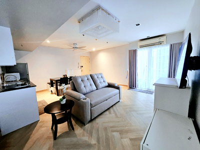 Condos for rent : Monthly rental next to airport link makkasan and SWU 