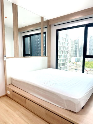 Condos for rent : @Condorental condo for rent Life Asoke - Rama 9