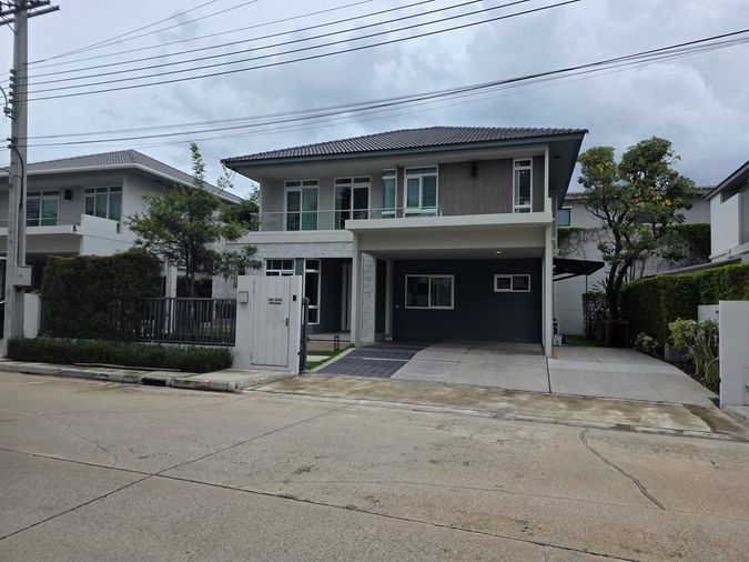 4-bed house for rent, 222 sqm, 76.1 sq wah, Manthana 2 Onnut - Wongwan
