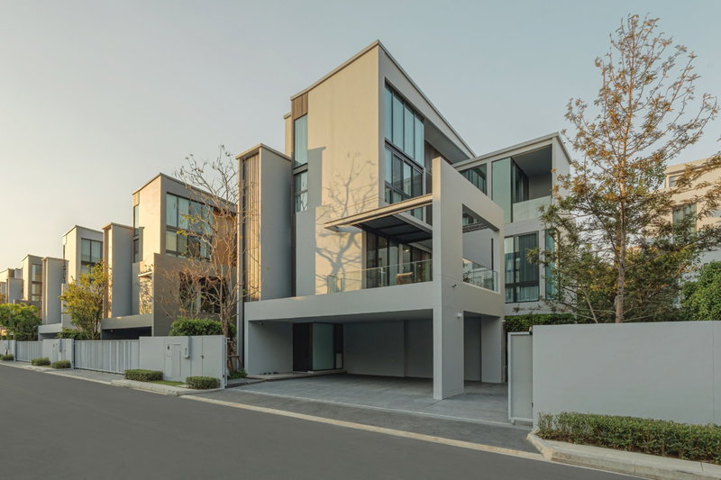 Houses for rent : For Rent - VIVE Krungthep Kreetha , 4 bedrooms 5 bathrooms