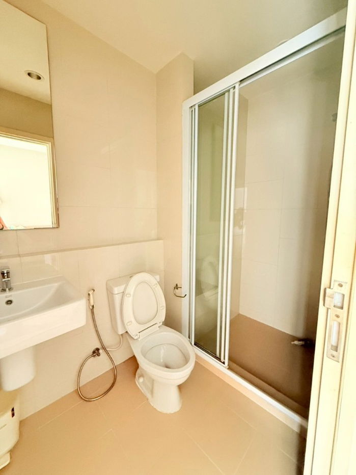 picture The Base Uptown For Sell WR-03304 - 8/11