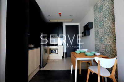 Condos for rent : 1 Bed 1 Bath Large Room Good Location BTS Asok 250 m. & MRT Sukhumvit 200 m. / For Rent-Edge Sukhumvit 23