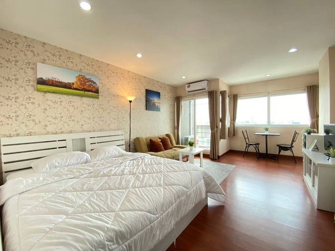 ให้เช่า เดอะ เทรน คอนโด ขนาด32 ตร.ม ราคา 5900  เฟอร์นิเจอร์เครื่องใช้ไฟฟ้าครบ พร้อมอยู่!!!