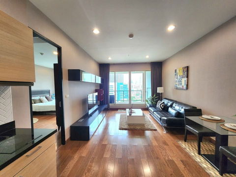 Condo for Rent The Address Chidlom (CR02535)