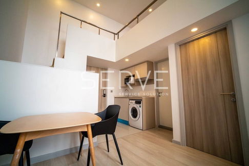 Modern Style 1 Bed High Fl. View in On Nut Area Newly Condo Good Location Close to BTS On Nut 650 m.-KnightsBridge Prime Onnut