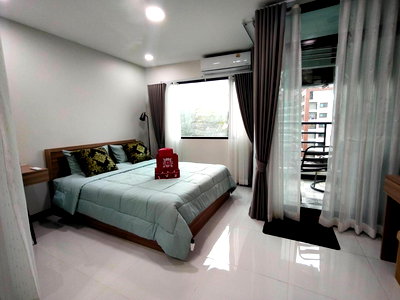 Condos for rent 700 Year Sports Arena Chiang Mai : For rent, Chiangmai Green Tower,only 12000 baht per month, Tell (0955752068 Khun Chompoo)