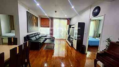 2 Beds with Bathtub 105 sq.m. Good Location BTS Phrom Phong 50 m. / For Rent-Siri Residence