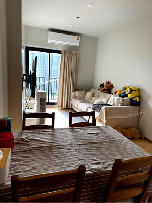 Condos for rent Makro Head Office : Metris Pattanakarn -             Ekkamai