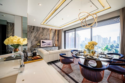 รูปภาพ LTH12549 - Vittorio Sukhumvit 39 Condo FOR RENT Size 137 sqm. 2 beds 3 baths Near BTS Phrom Phong Station ONLY 160K/Month