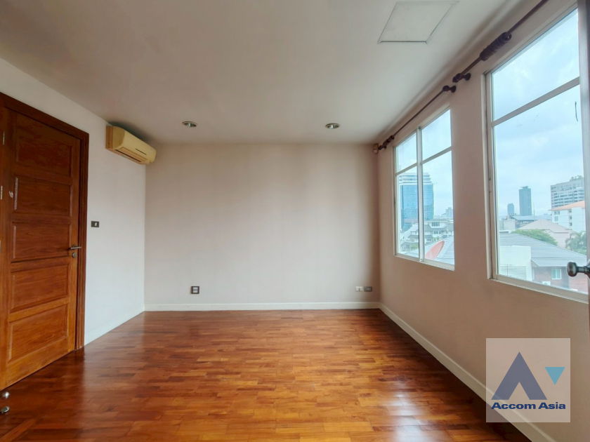 รูป 🔼🔽 AccomA 📩 House for rent in the heart of Thonglor in private compound at  Baan Klang Krung Thonglor (AA42239) - รูปที่ 15/20