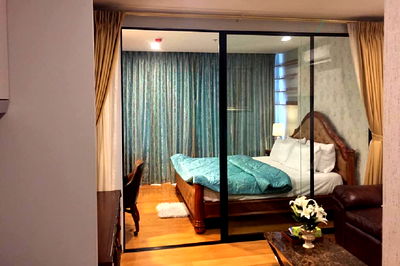 คอนโดให้เช่า : ให้เช่าคอนโด โนเบิล รีโว สีลม อาคาร 1 ชั้น 12 1 ห้องนอน ขนาด 34.00 ตรม ใกล้ เซ็นทรัล สีลม คอมเพล็กซ์