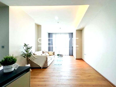 Condos for sale : Best Deal 262K/sq.m.! -  3 Beds with Bathtub Super High Fl. 30+ Good Location Close to BTS Thong Lo-Quattro by Sansiri