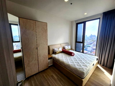 Condos for rent : For rent The Rhythm Charoenkrung Pavillion Price 90,000 baht [NCr250525]