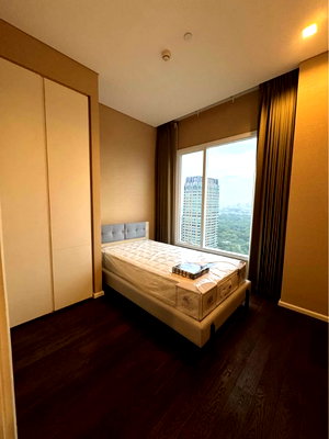 Condos for rent : For rent The Saint Residences Price 38,000 baht [NCr250530]