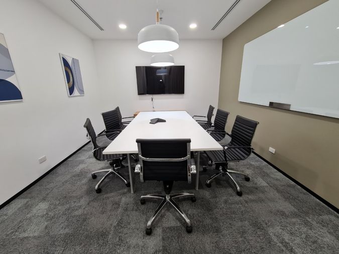 พื้นที่สำนักงานให้เช่าบนอาคารชินวัตร3 ถนนวิภาวดี รองรับด้วยเฟอร์นิเจอร์,อุปกรณ์และเครื่องใช้สำนักงานอย่างครบครัน พร้อมเริ่มงานได้ทันที