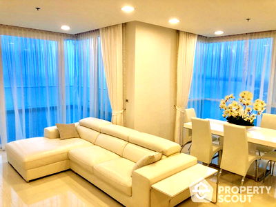 Condos for sale : 2-BR Condo at Del Mare Condominium close to Bangsaray (ID 1104088)