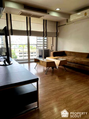 Condos for rent BTS Phrom Phong : 2-BR Condo at The Alcove Sukhumvit 49 near BTS Phrom Phong (ID 1737744)