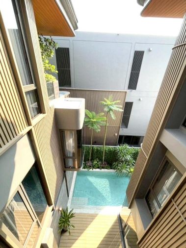 4-bed house for rent, 522 sqm, 73 sq wah, BUGAAN RAMA 9 - MENGJAI