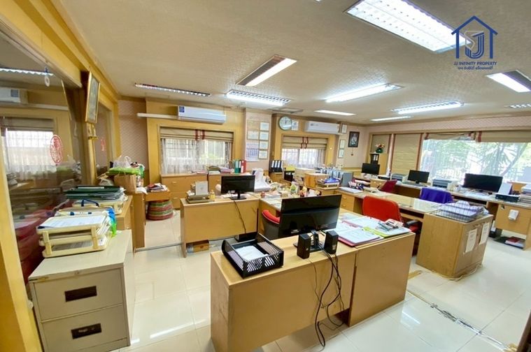 ขายบ้านเดี่ยว 4 ห้องนอน 72.4 ตร.ว. เขตวังทองหลาง