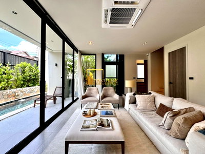 เช่าบ้านเดี่ยว วิทยาลัยพณิชยการบางนา : Elegant 4 Bedroom Pool Villa For Rent in Phra Khanong - BR28252SH
