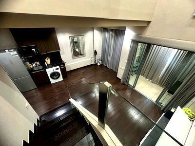 เช่าคอนโด เซ็นทรัล เอ็มบาสซี่ : IDEO Q Phayathai (ไอดีโอ คิว พญาไท) for Rent (Duplex 1bed2baht 62sqm)