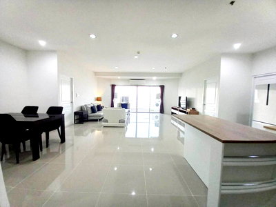 คอนโดให้เช่า : LTH12581 - Waterford Diamond Tower Sukhumvit 30/1 Condo FOR RENT Size 163 sqm. 4 beds 2 baths Near BTS Phrom Phong Station ONLY 80K/Month