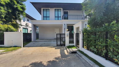 ขายบ้านเดี่ยวพัฒนาการ อ่อนนุช สุขุมวิท เศรษฐสิริ พัฒนาการ Pattanakarn 4 ห้องนอน แปลงมุม  ใกล้สวนหลวง ร.9 เฉลิมพระเกียรติ สนามบินสุวรรณภูมิ 087-9074045