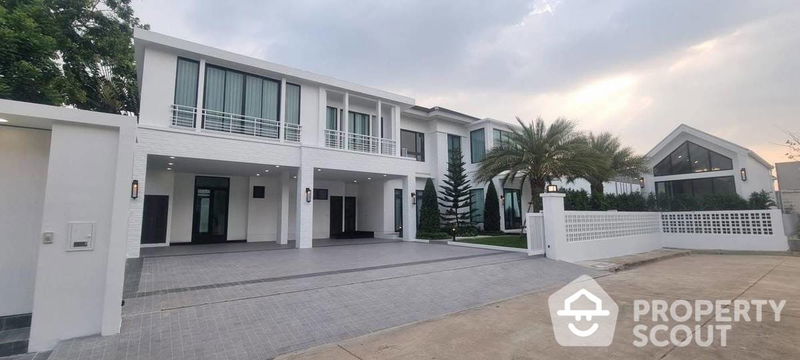 บ้านเดี่ยวให้เช่า : บ้าน 6-ห้องนอน ที่ เพอร์เฟค มาสเตอร์พีซ สุขุมวิท 77 ใกล้ ท่าอากาศยานสุวรรณภูมิ (ID 2114760)