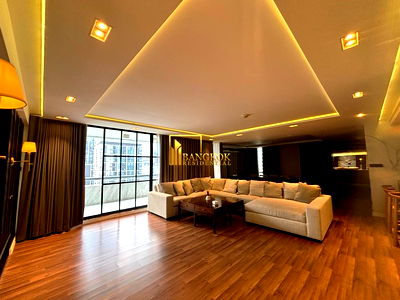 ขายคอนโด : Somkid Garden - Modern 3 Bed Luxury Condo For Sale in Prime Area - BR18266CD