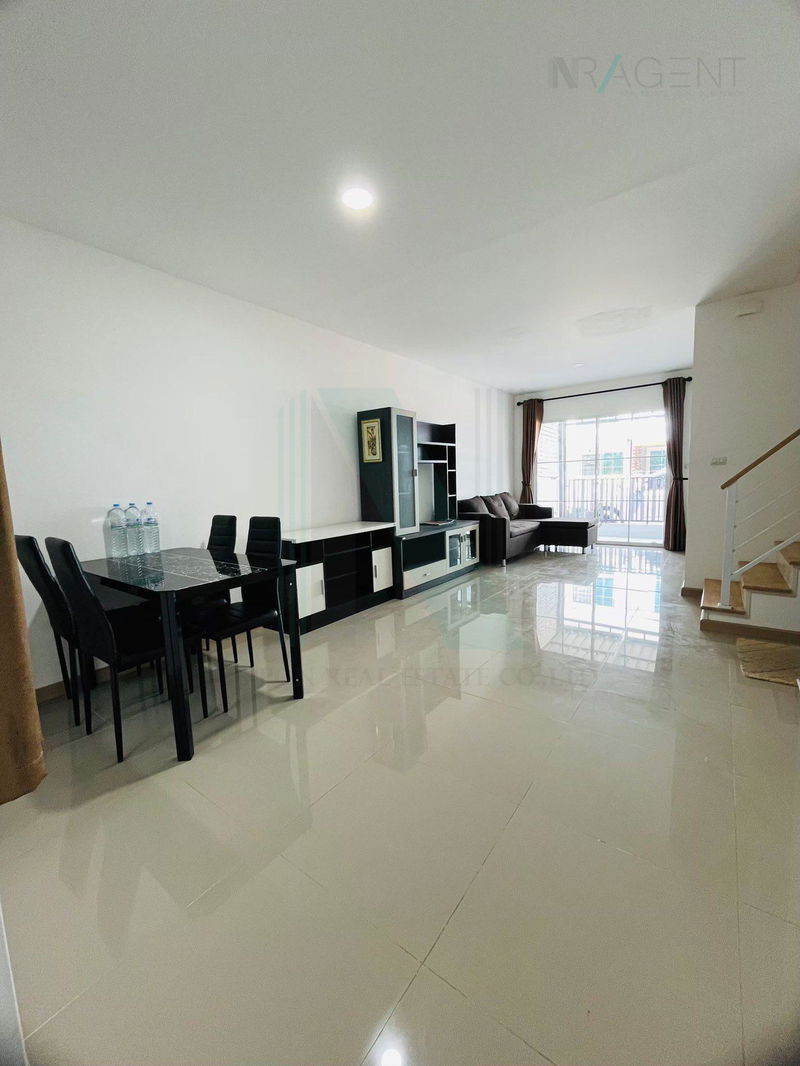 Townhouses for sale : 🔺 For Sell Town house J CITY SUKHUMVIT-PHRAEKSA 2-story 4 bedroom 2 bathroom