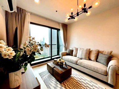 คอนโดให้เช่า : LTH12518 - Life One Wireless Condo FOR RENT Size 63 sqm. 2 beds 2 baths Near BTS Phloen Chit Station ONLY 52K/Month