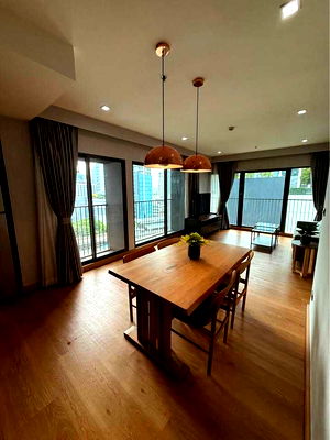 คอนโดให้เช่า : LTH12542 - Noble remix Condo FOR RENT Size 110 sqm. 2 beds 2 baths Near BTS Thong Lor Station ONLY 65K/Month