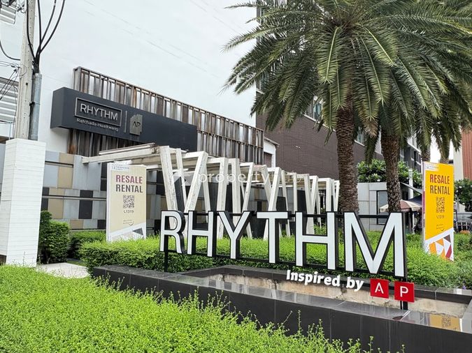 Rhythm Ratchada - Huai Khwang