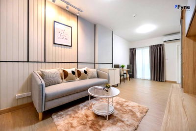 Condos for sale Soi Thonglor (Sukhumvit 55) : #SC5904 📌 Sale | 🟦🟨  Supalai Park Ratchayothin  🟥🟩💬 𝑪𝒐𝒏𝒕𝒂𝒄𝒕 𝑳𝑰𝑵𝑬: @𝒔𝒆𝒄𝒓𝒆𝒕𝒑𝒓𝒐𝒑𝒆𝒓𝒕𝒚 🔥✨