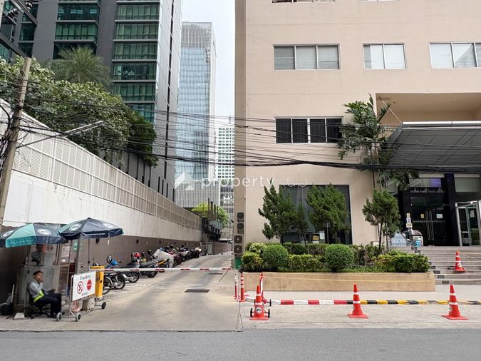 Grand Park View Asoke