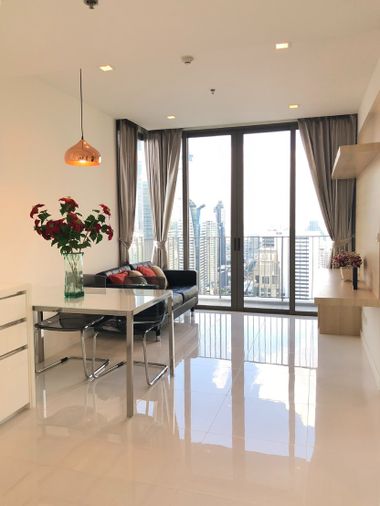 Nara 9 | Near BTS Chong Non Si