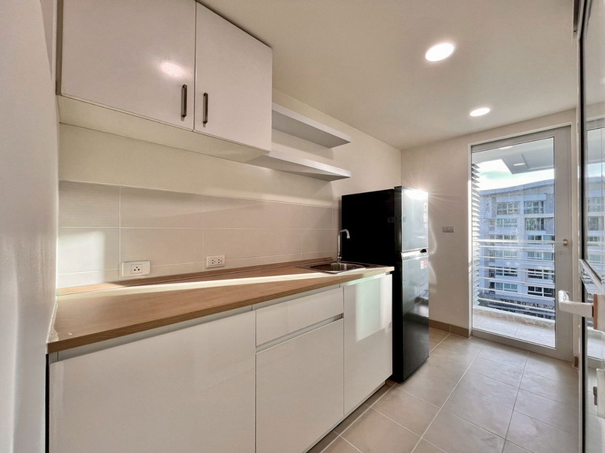 picture Ratchaporn Place For Sell WR-03330 - 10/16