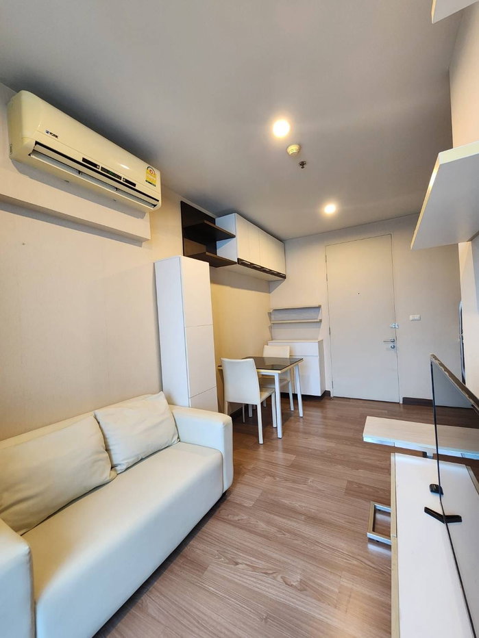 รูป Chewathai Ramkamhaeng ห้องสวย ราคาดี สอบถามเพิ่มเติมได้ที่ Line @condorental - รูปที่ 6/8