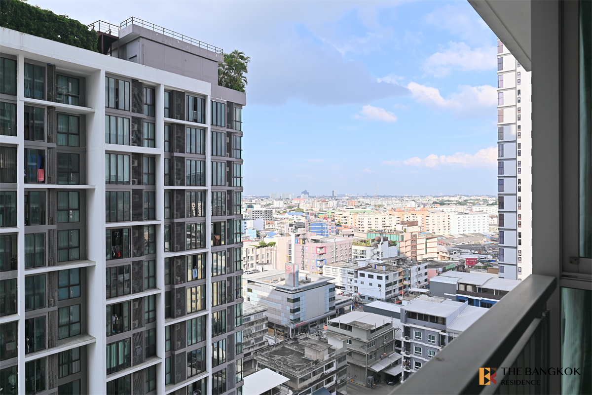picture RHYTHM Ratchada-Huaikhwang Ultimate Luxury Condo in Business District near MRT Huai Khwang Station - 4/10